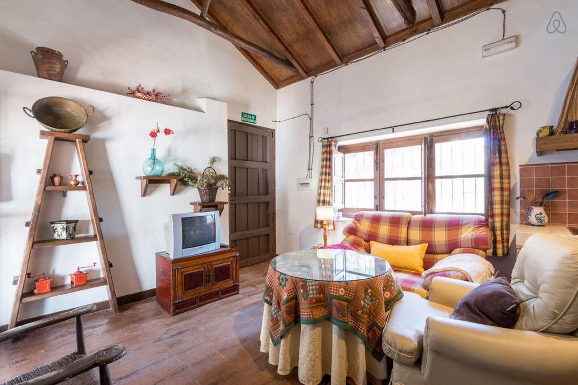 Alojamiento Rural El Cortijuelo Hotel Illora Екстериор снимка