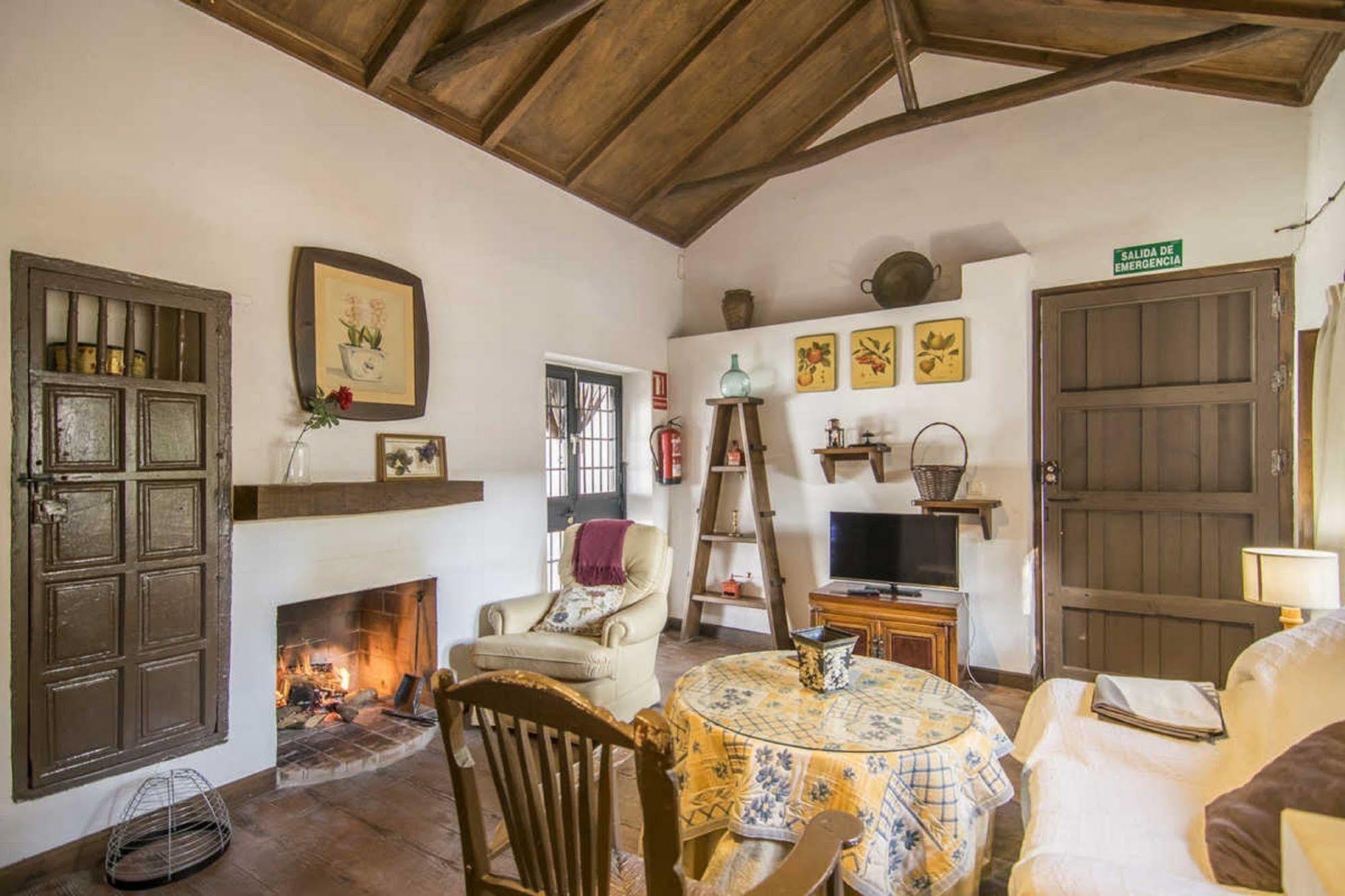 Alojamiento Rural El Cortijuelo Hotel Illora Екстериор снимка